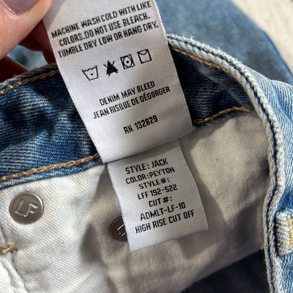 Lovers + Friends Peyton Jack High Rise Cut Off Shorts Size 29 NWT - Picture 10 of 15